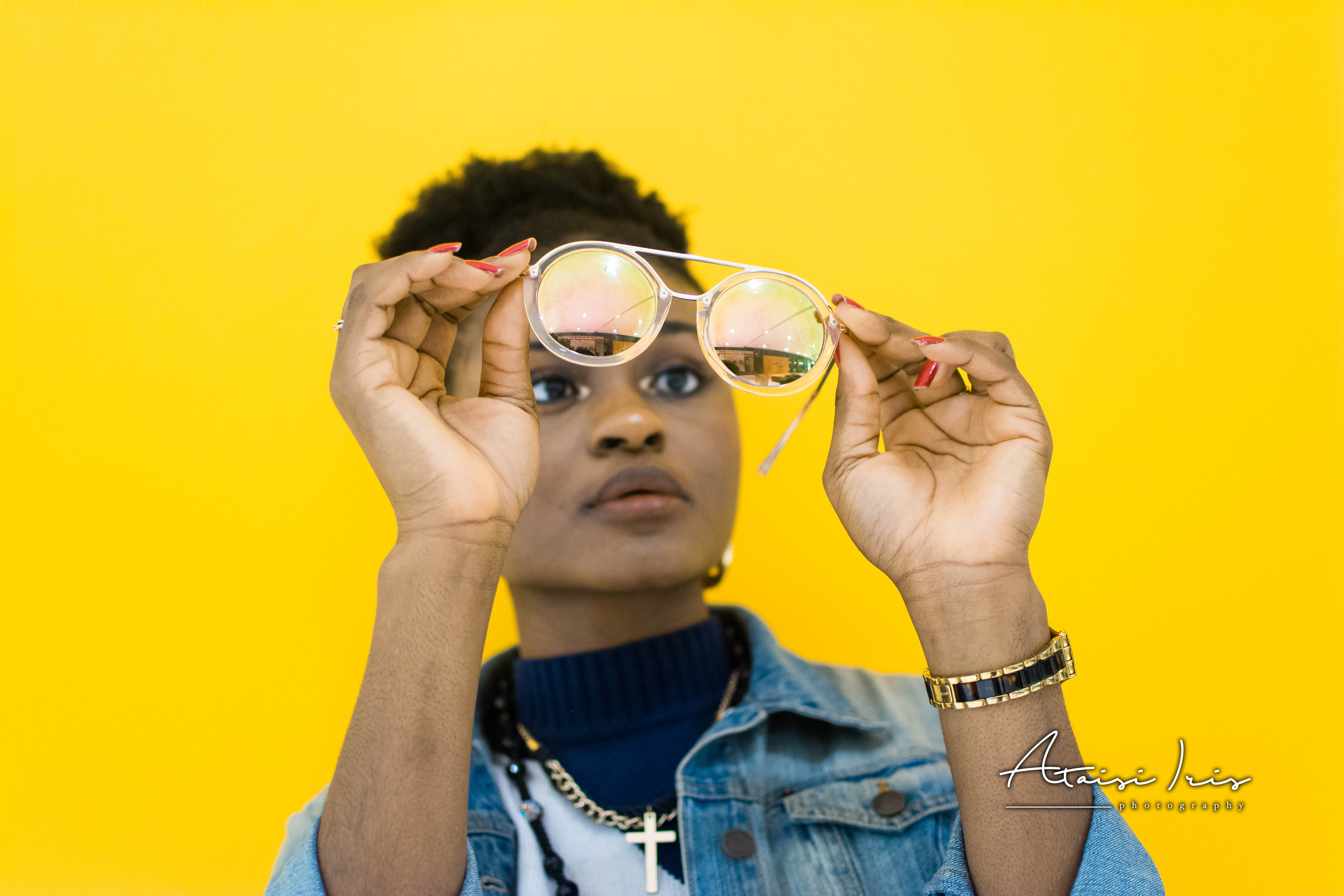 Portfolio-AtaisiIris-UrbanGirlInTown-4